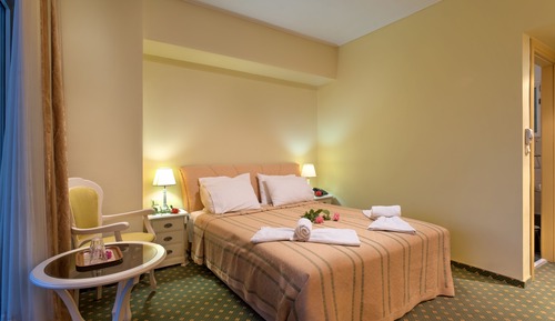 Double Room, Mountain View