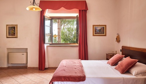 Superior Quadruple Room