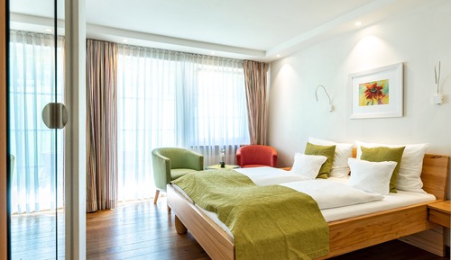 Double Room (A)