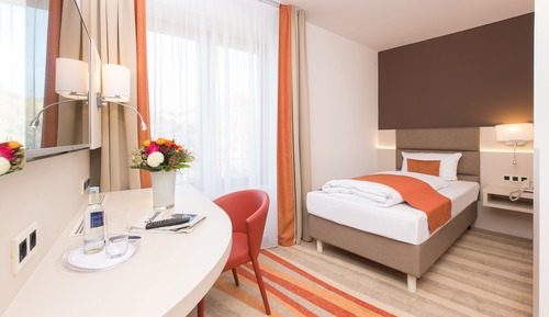 Business Single Room