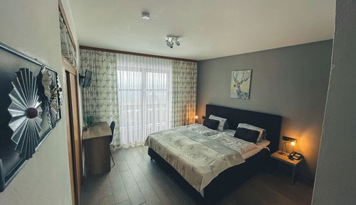 Traditional Double Room, Balcony, Mountain View