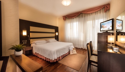 Comfort Double or Twin Room