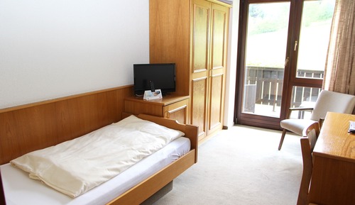 Single Room, Balcony