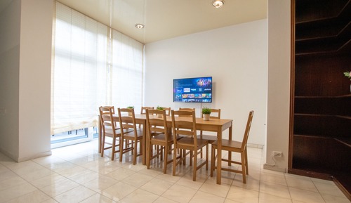 City Apartment, 4 Rooms, Garden View, Corner (incl. cleaning fee EUR 59)
