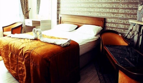 Double Room, Fireplace