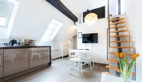Studio (2 Adults)