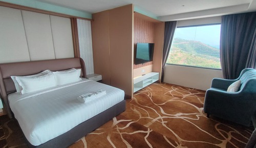 Royal Room