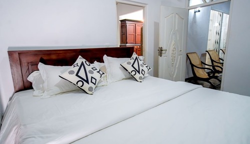 Luxury Villa, Lagoon View