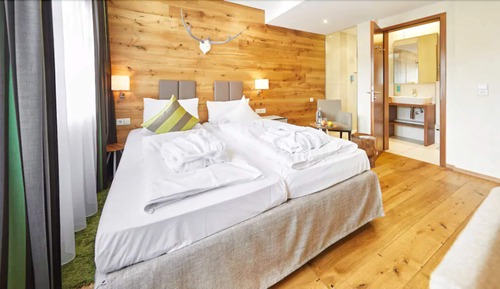Classic Double Room