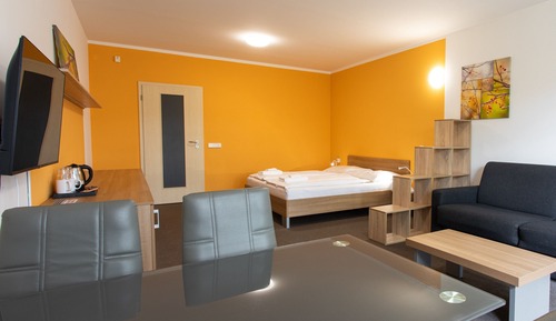 Double room with a terrace and an extra bed available