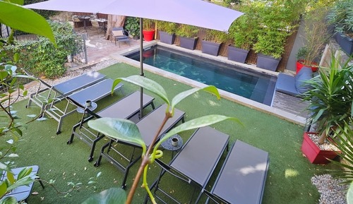 Romantic Suite, Private Bathroom, Park View (Amoureuse)