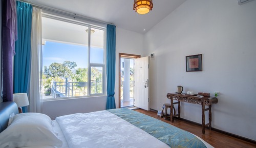 Classic Double Room, 1 Queen Bed, Non Smoking