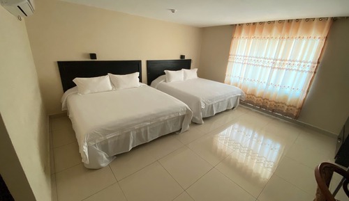 Family Quadruple Room, Multiple Beds, Non Smoking