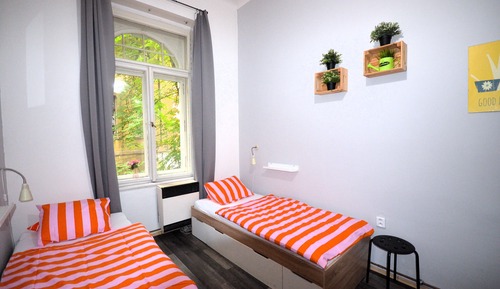 Classic Twin Room, Courtyard View