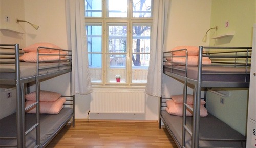 Basic Shared Dormitory, Mixed Dorm (101)