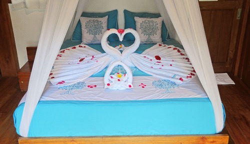 Deluxe Bungalow, 1 Queen Bed, Non Smoking, Garden View