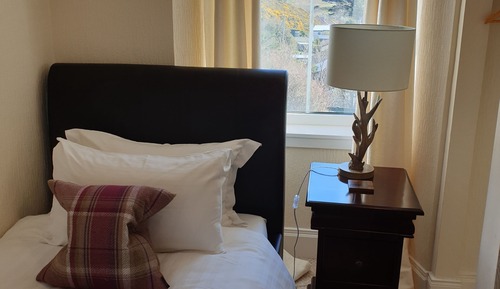 Standard Single Room, Ensuite, Mountain View (Single Room Small)