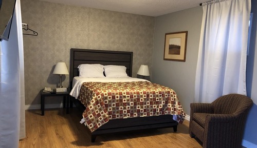 Single Room (103)