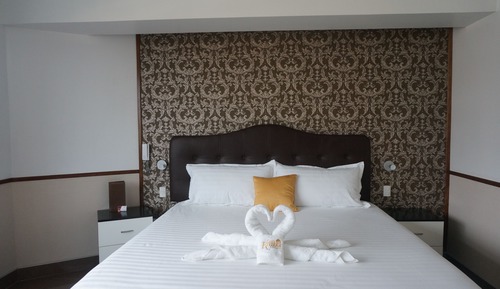 Suite, 1 king bed 