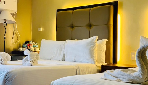 Deluxe Quadruple Room