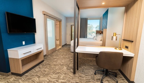 Suite, 1 King Bed