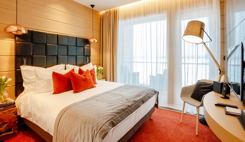 Standard Double or Twin Room, Balcony, Golf View