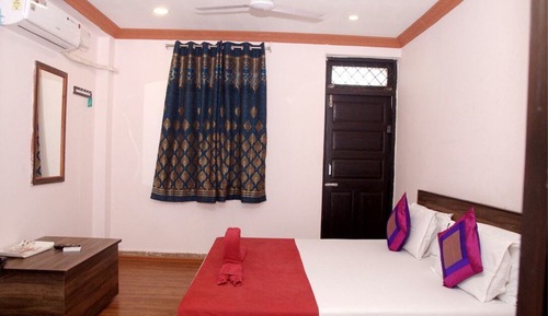 Non AC Room