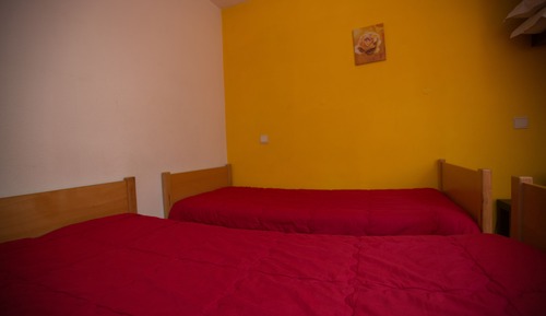 Twin Room, Non Smoking, Private Bathroom