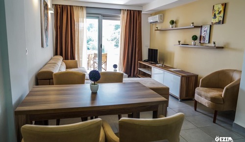 Comfort Suite, 1 Bedroom, Balcony