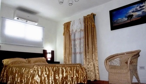 Standard Triple Room, Multiple Beds, Non Smoking