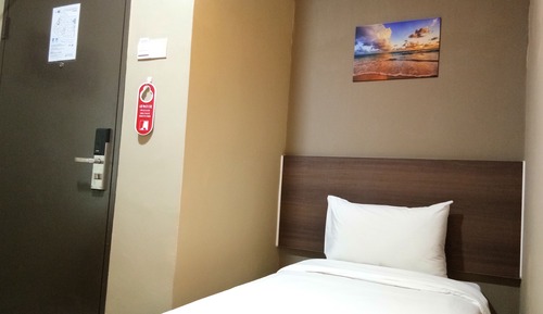 Single Room (With Window)