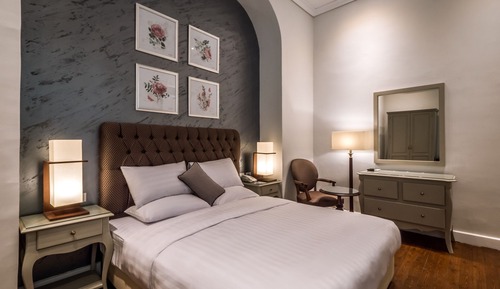 Luxury Suite, Terrace