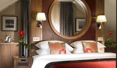 Silver Experience Room (2 Adults)