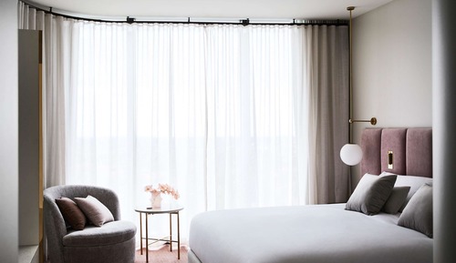 Deluxe Room, 1 King Bed (Open Bathroom)