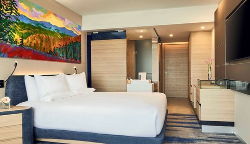 Superior Room, 1 King Bed
