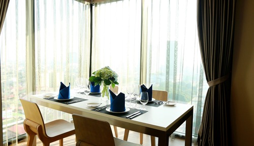 Executive Apartment, 1 King Bed with Sofa