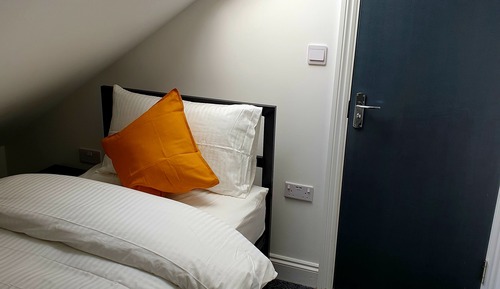 Basic Single Room