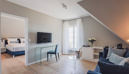 Comfort Suite, Lake View