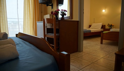 Quadruple Room, Partial Sea View