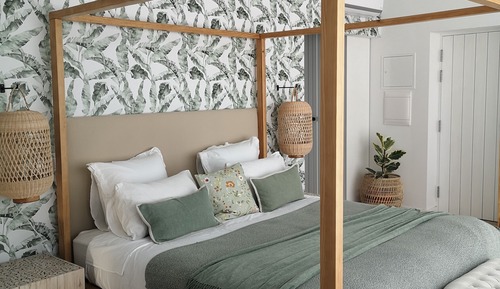 Deluxe Studio Suite, Non Smoking, Mountain View