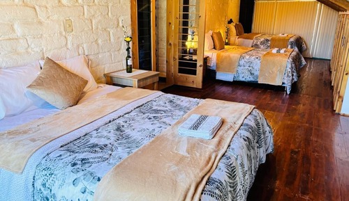 Family Cottage, Multiple Beds