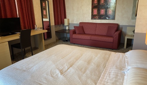 Deluxe Quadruple Room, 1 Double Bed with Sofa bed
