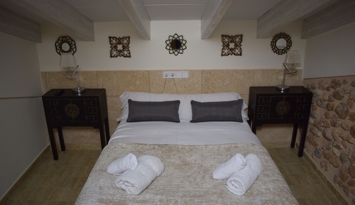 Family Suite, Multiple Beds, Air conditioning, Valley View