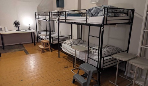 Bed in 10-Bed Mixed Dormitory Room