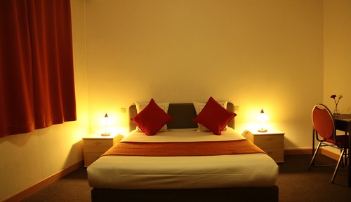 Studio, Kitchenette