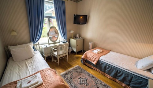 Classic Twin Room (Manor Annex)