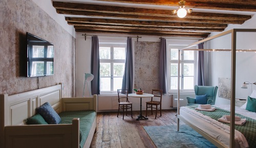 Deluxe Triple Room