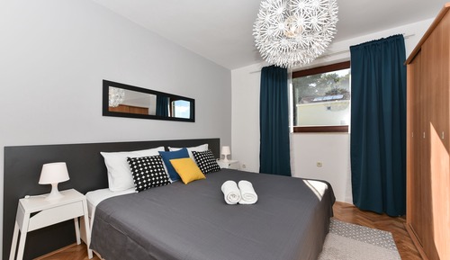 One Bedroom Apartment, Balcony, Garden view (A6)