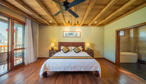 Deluxe Double Room, Pool Access
