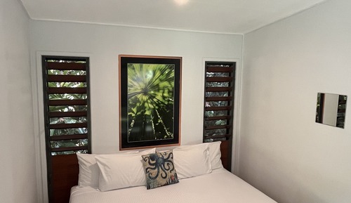 Basic Cabin, 1 King Bed